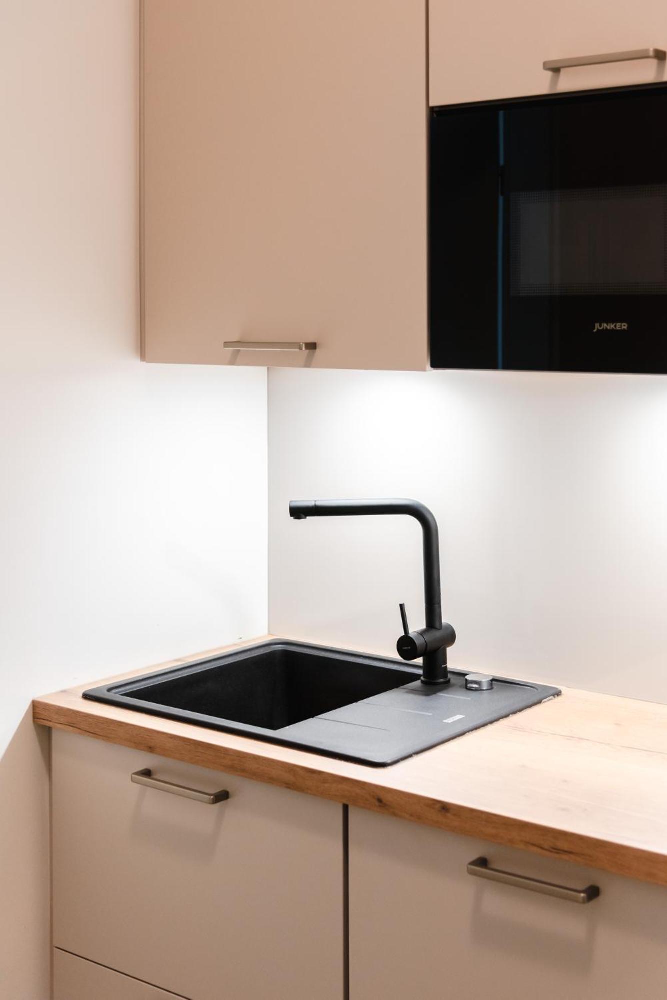Exklusive Luxus-Unterkunft In Berlin Mitte: 2 Apartments, 130M², Designer-Moebel, Co2 Neutrale Reinigung Екстериор снимка