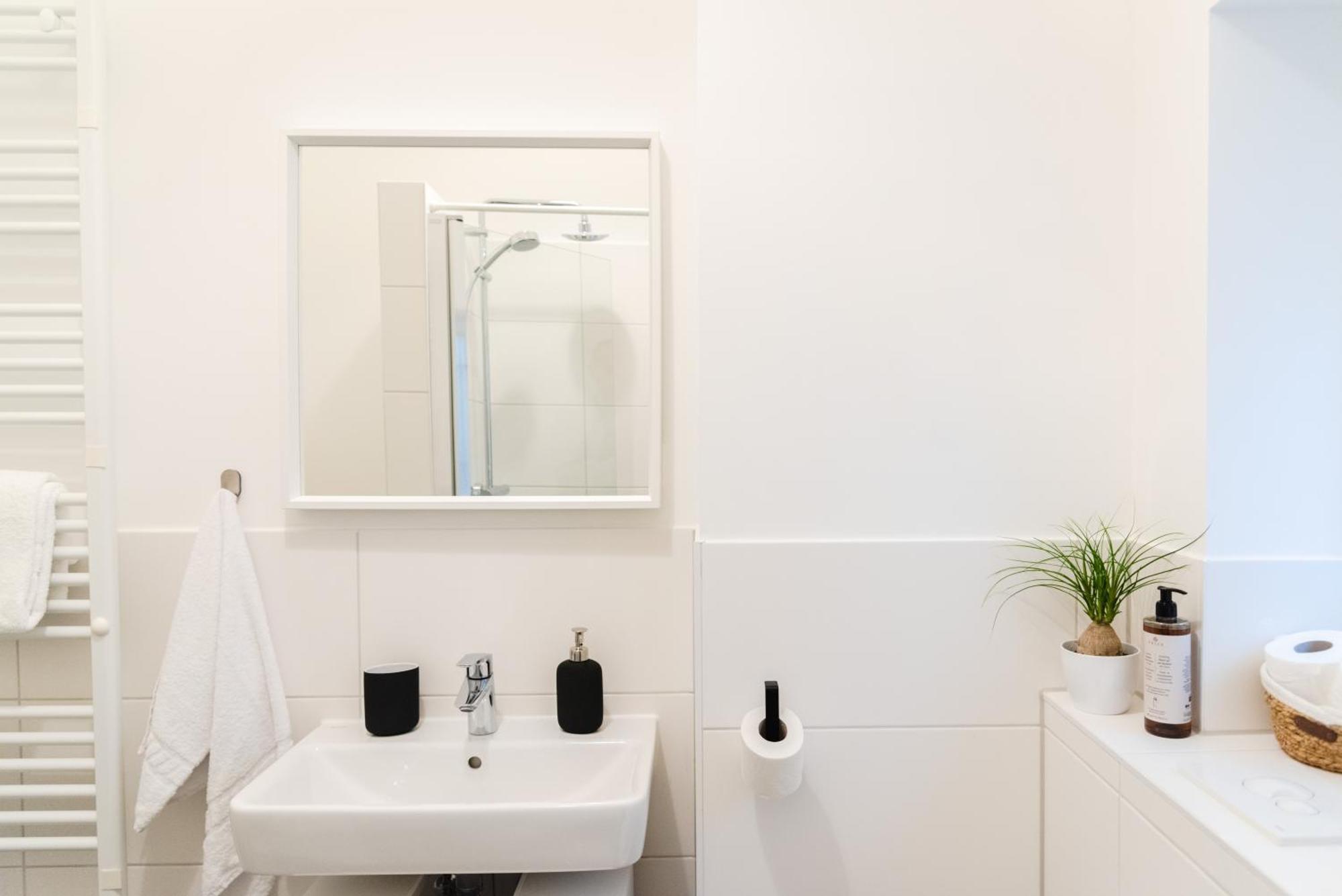 Exklusive Luxus-Unterkunft In Berlin Mitte: 2 Apartments, 130M², Designer-Moebel, Co2 Neutrale Reinigung Екстериор снимка